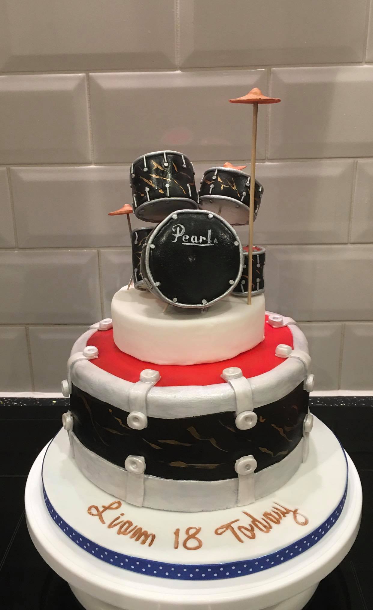 pearl jam themed cake｜TikTok Search